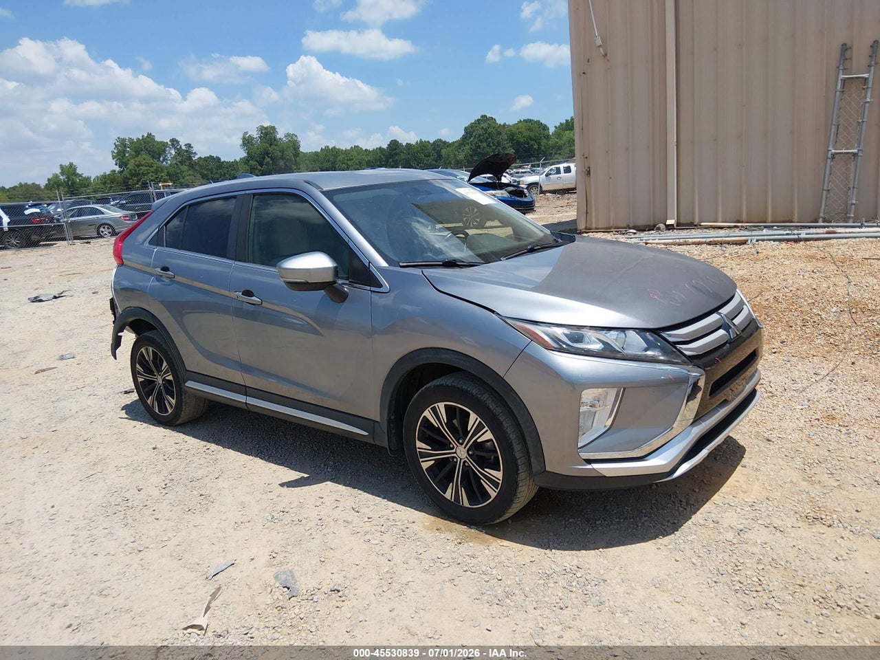 JA4AT5AA1JZ****** · 2018 MITSUBISHI ECLIPSE CROSS SE/SEL