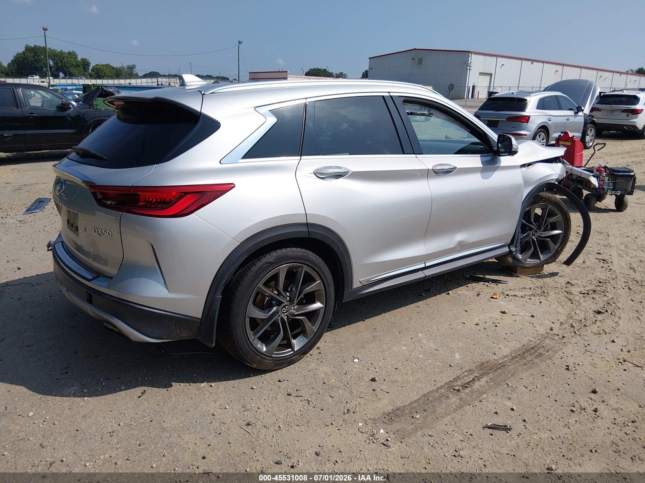 2019 INFINITI QX50 ESSENTIAL · 4/11