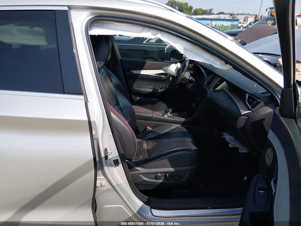 2019 INFINITI QX50 ESSENTIAL · 5/11