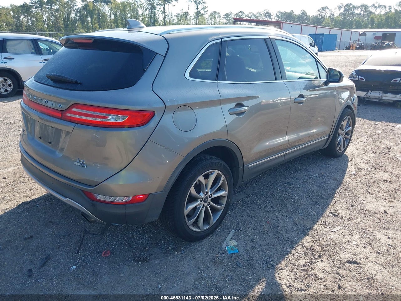 2016 LINCOLN MKC SELECT · 4/11