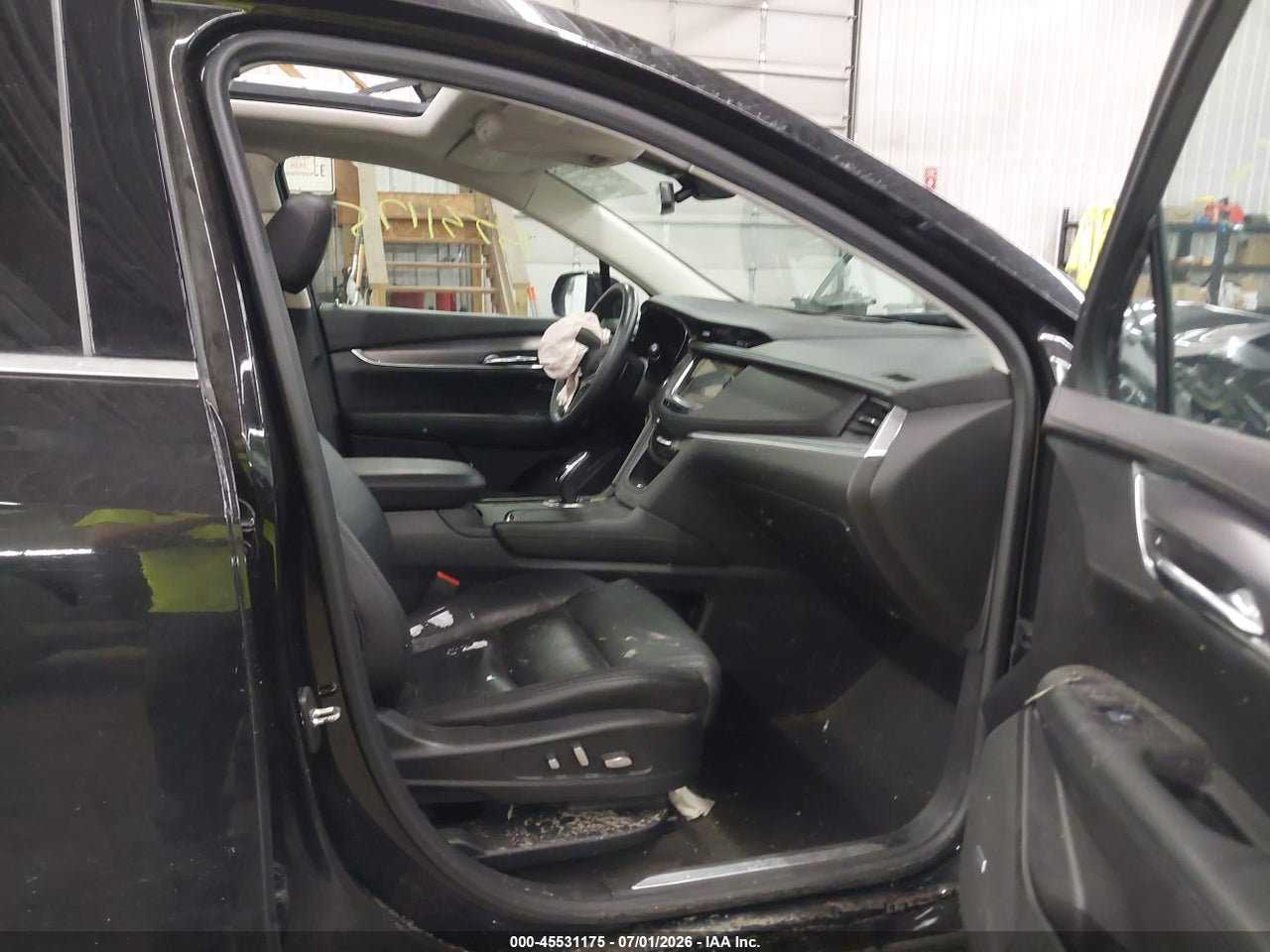 2017 CADILLAC XT5 LUXURY · 5/11