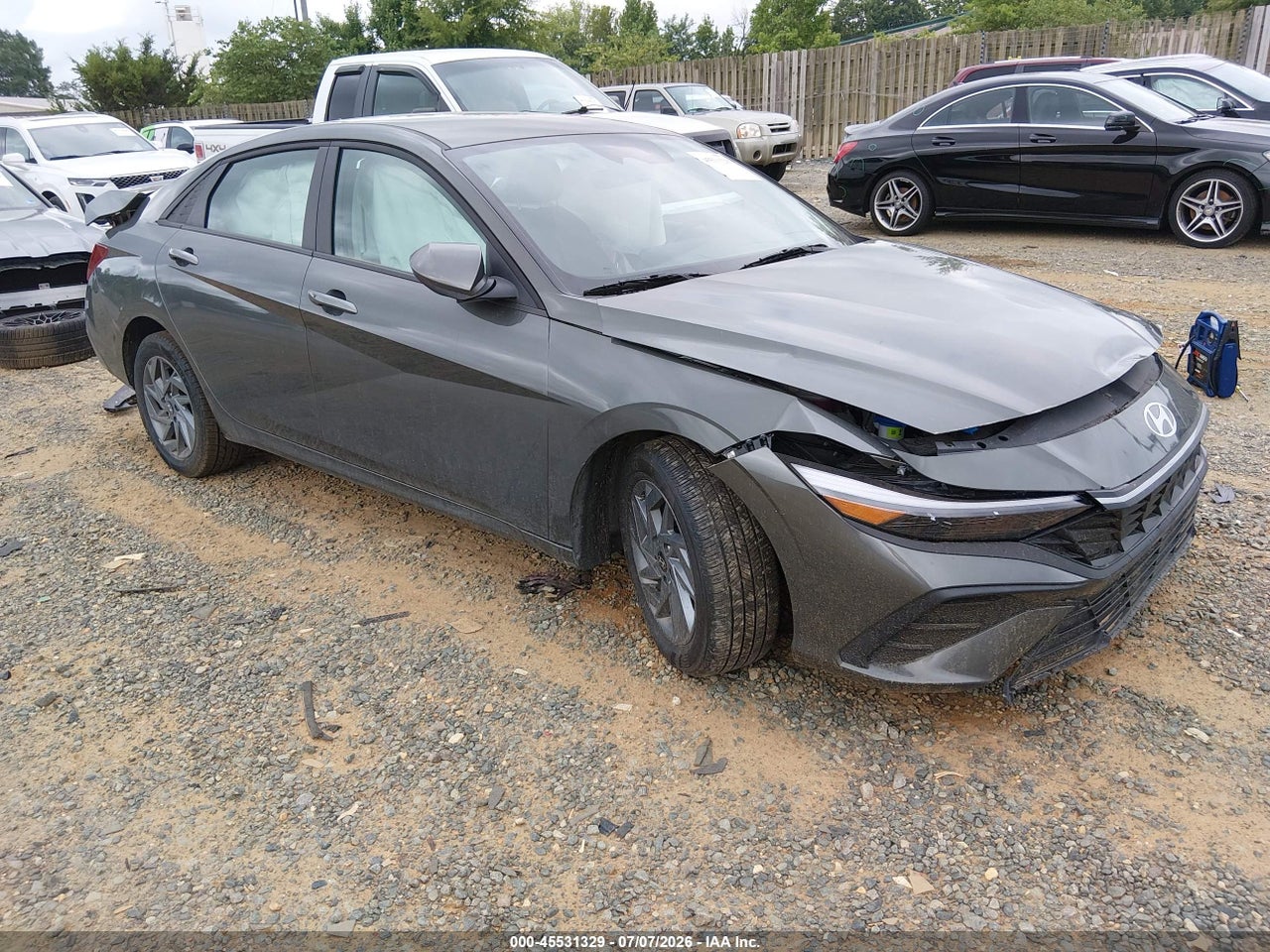 KMHLM4DJXSU****** · 2025 HYUNDAI ELANTRA HYBRID BLUE