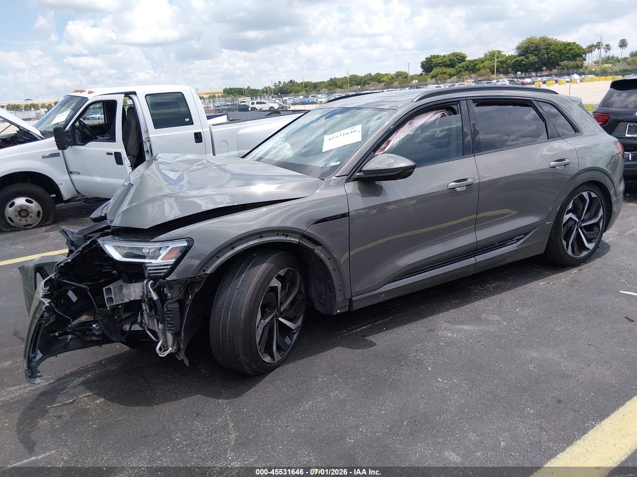 2024 AUDI Q8 E-TRON PREMIUM PLUS QUATTRO · 2/11