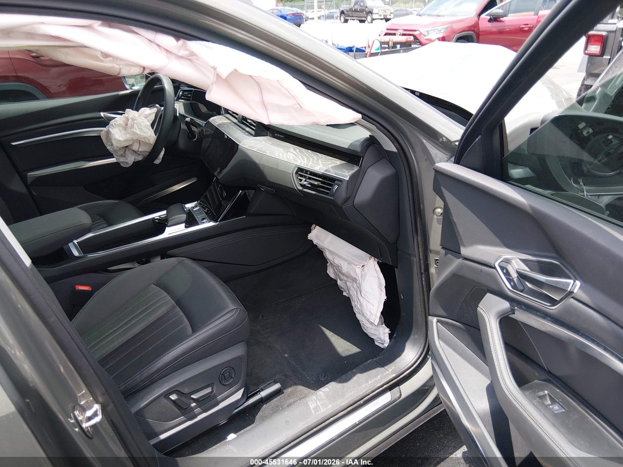 2024 AUDI Q8 E-TRON PREMIUM PLUS QUATTRO · 5/11
