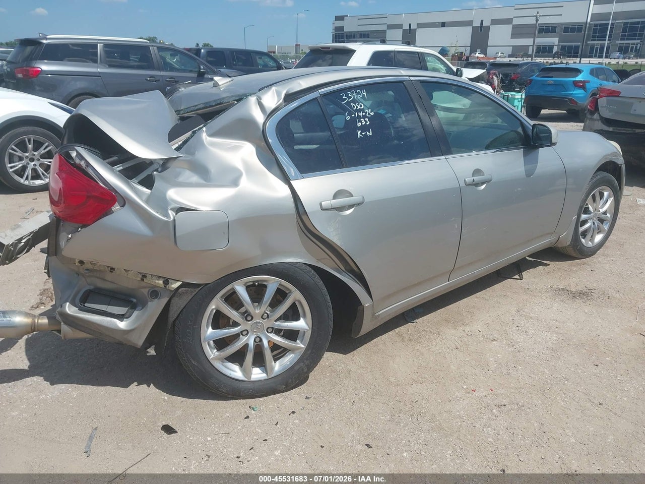 2008 INFINITI G35X · 4/10