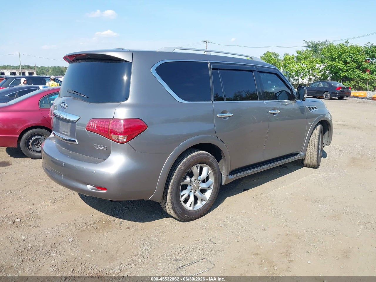 2014 INFINITI QX80 · 4/11