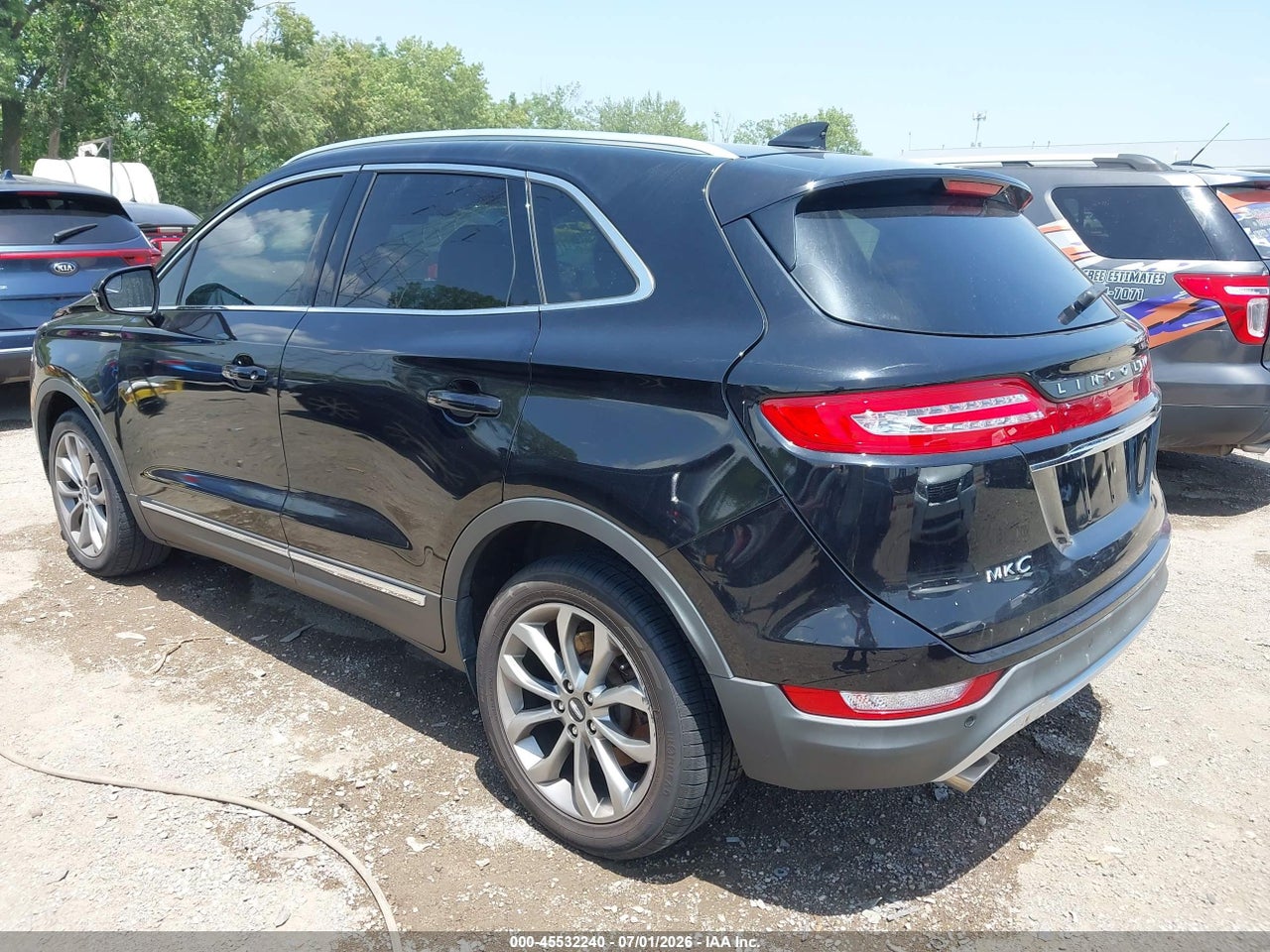 2019 LINCOLN MKC SELECT · 3/11