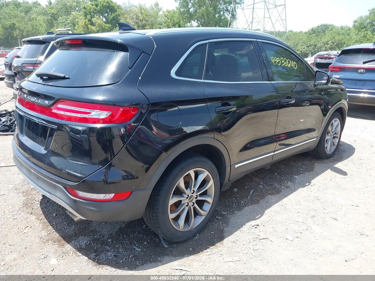 2019 LINCOLN MKC SELECT · 4/11