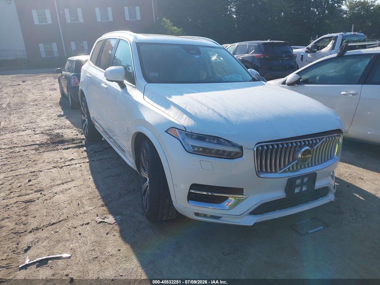 YV4062PE8S1****** · 2025 VOLVO XC90 B6 PLUS 7-SEATER