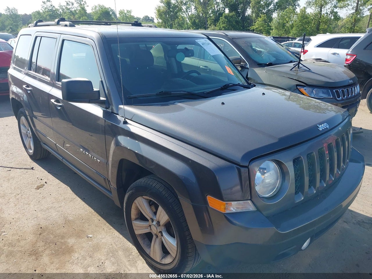 1C4NJPFB0GD****** · 2016 JEEP PATRIOT LATITUDE