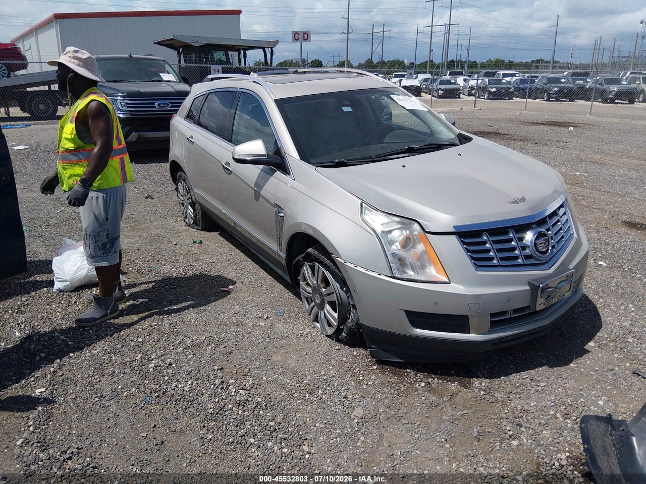 3GYFNCE32DS****** · 2013 CADILLAC SRX LUXURY COLLECTION