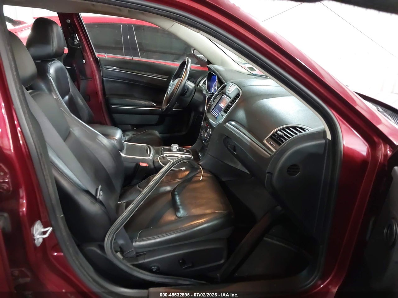 2017 CHRYSLER 300 LIMITED · 5/11