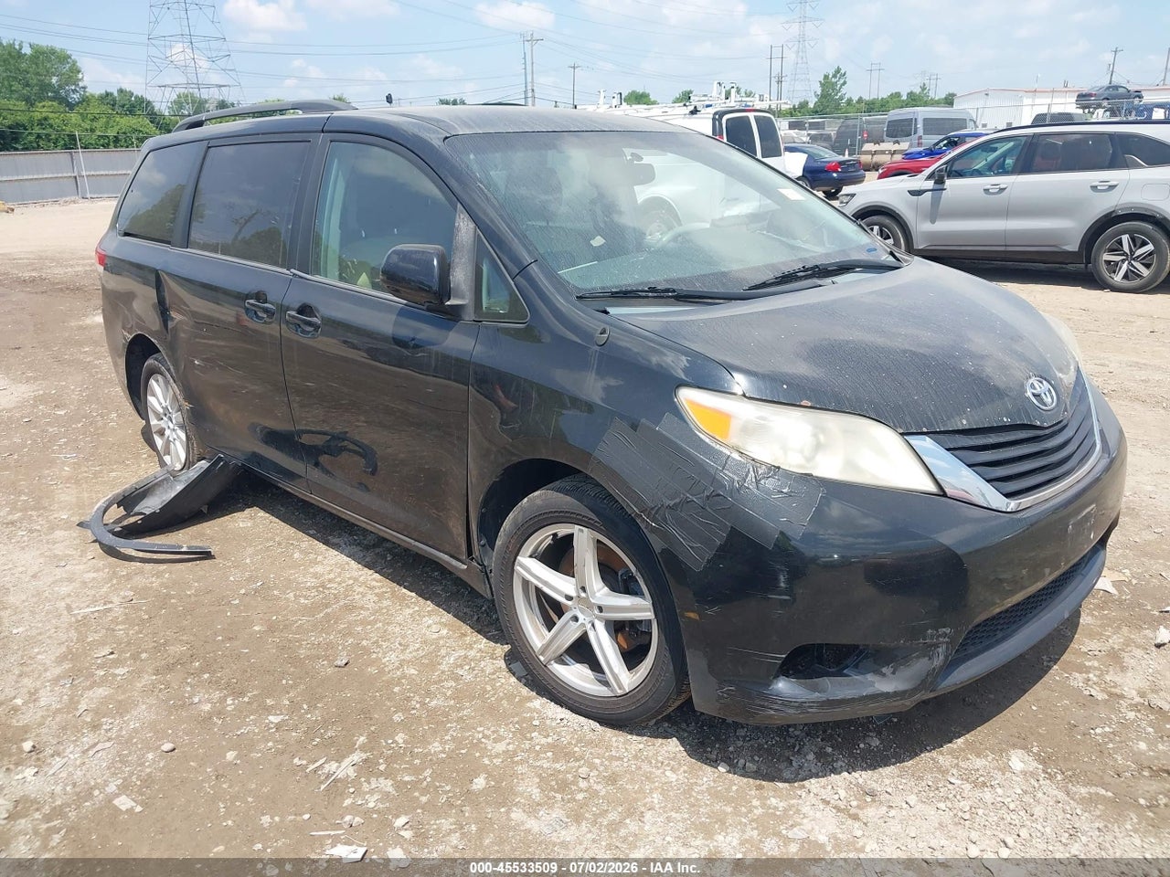 5TDJK3DC0DS****** · 2013 TOYOTA SIENNA LE 7 PASSENGER