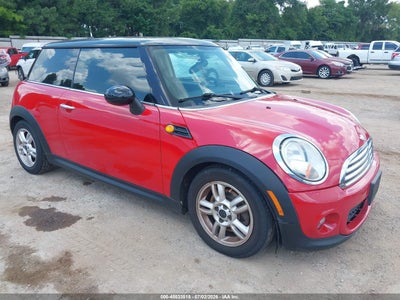 WMWSU3C50CT****** · 2012 MINI COOPER