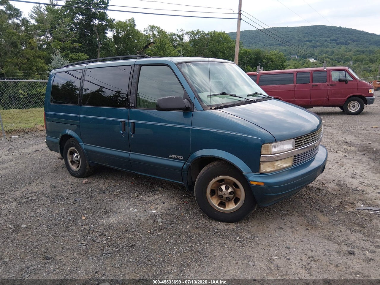 1GNDM19W5YB****** · 2000 CHEVROLET ASTRO