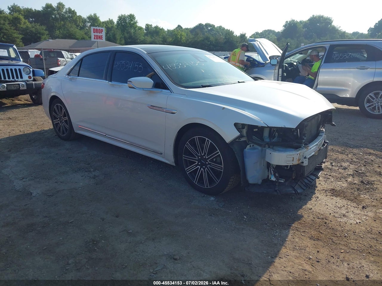 1LN6L9RP1H5****** · 2017 LINCOLN CONTINENTAL RESERVE