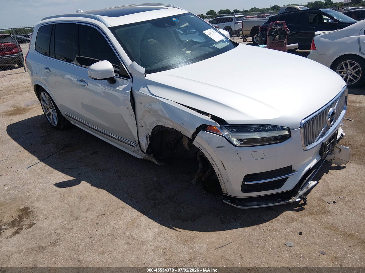 YV4A22PL3H1****** · 2017 VOLVO XC90 T6 INSCRIPTION