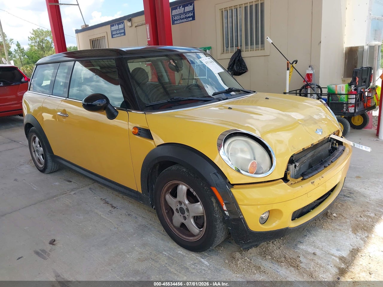 WMWML335X9T****** · 2009 MINI COOPER CLUBMAN
