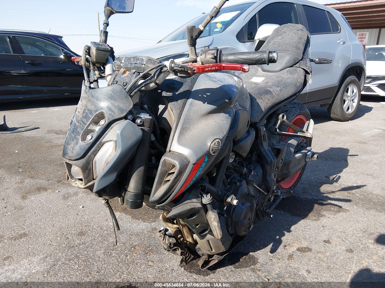 2021 YAMAHA MT07 · 2/10
