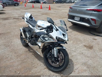 JKBZXJJ16SA****** · 2025 KAWASAKI ZX636 K