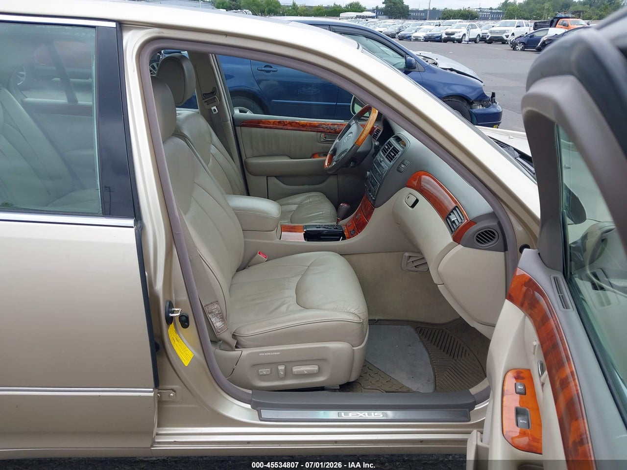 2001 LEXUS LS 430   · 5/11