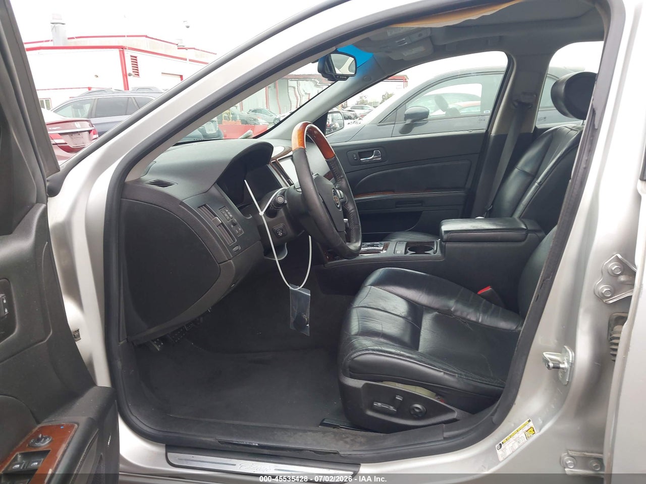 2005 CADILLAC STS V6 · 5/11