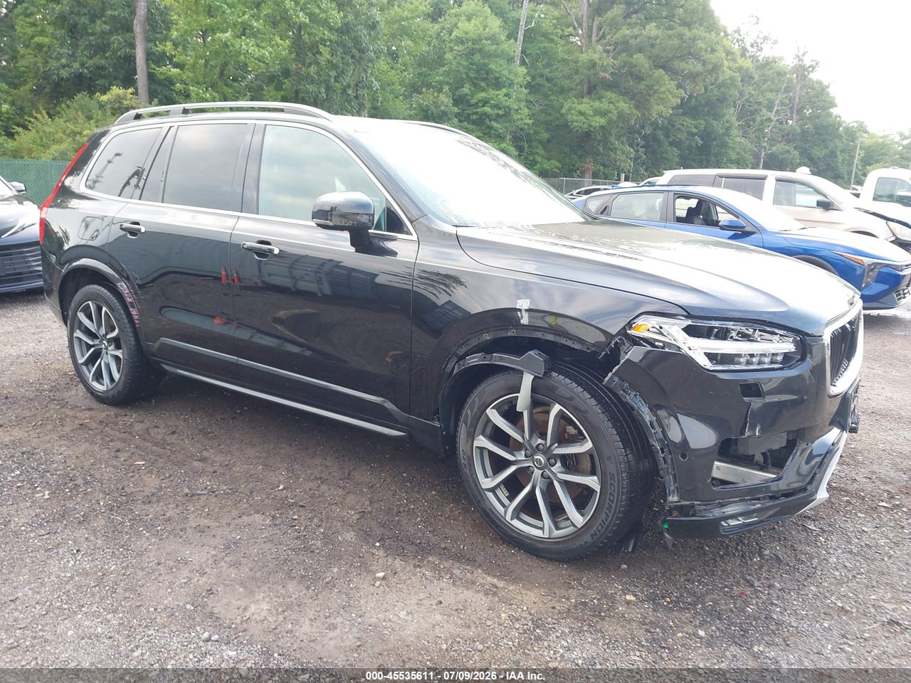 YV4A22PK0G1****** · 2016 VOLVO XC90 T6 MOMENTUM