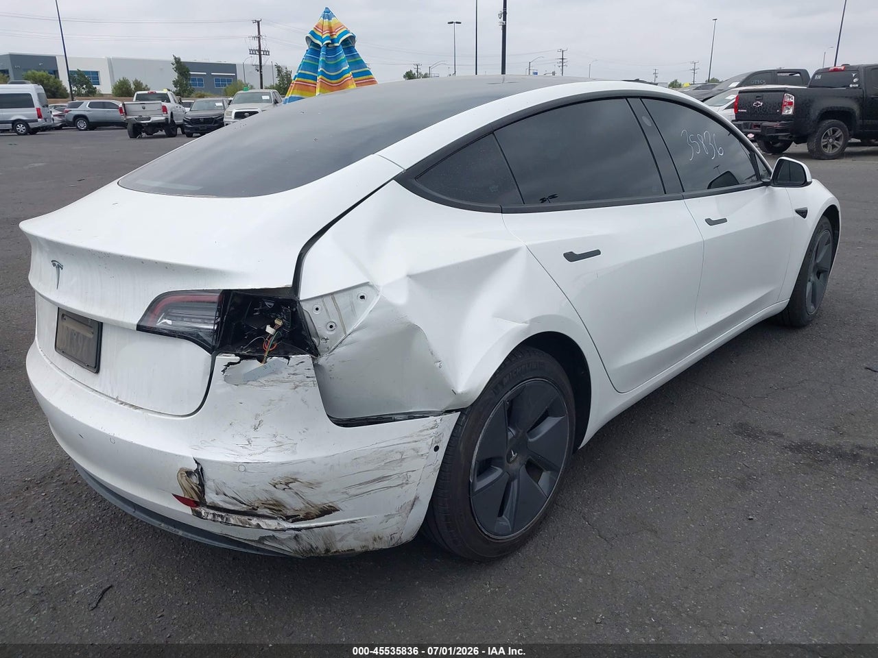 2021 TESLA MODEL 3 STANDARD RANGE PLUS REAR-WHEEL DRIVE · 4/11