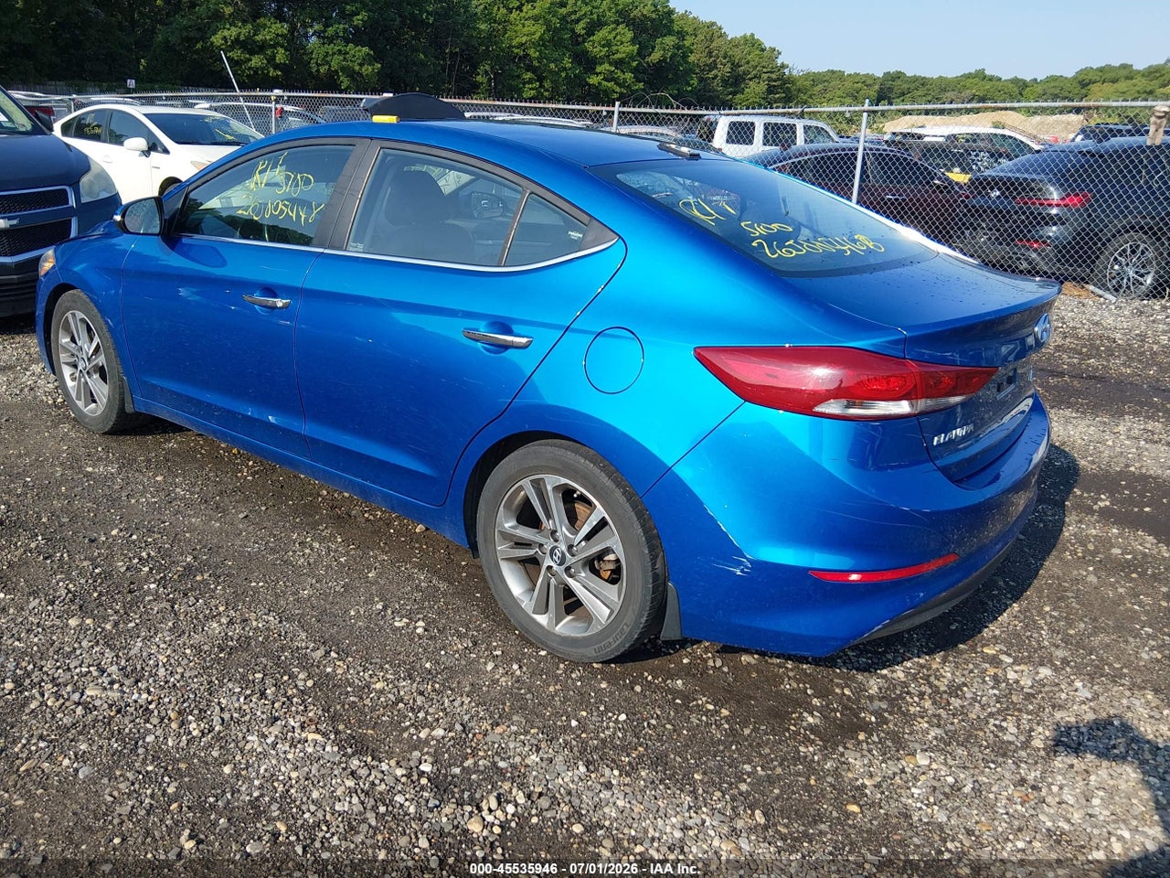 2017 HYUNDAI ELANTRA LIMITED · 3/10