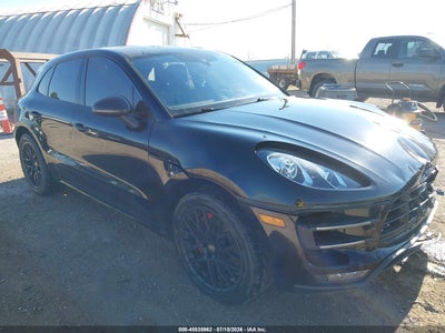 2015 PORSCHE MACAN TURBO