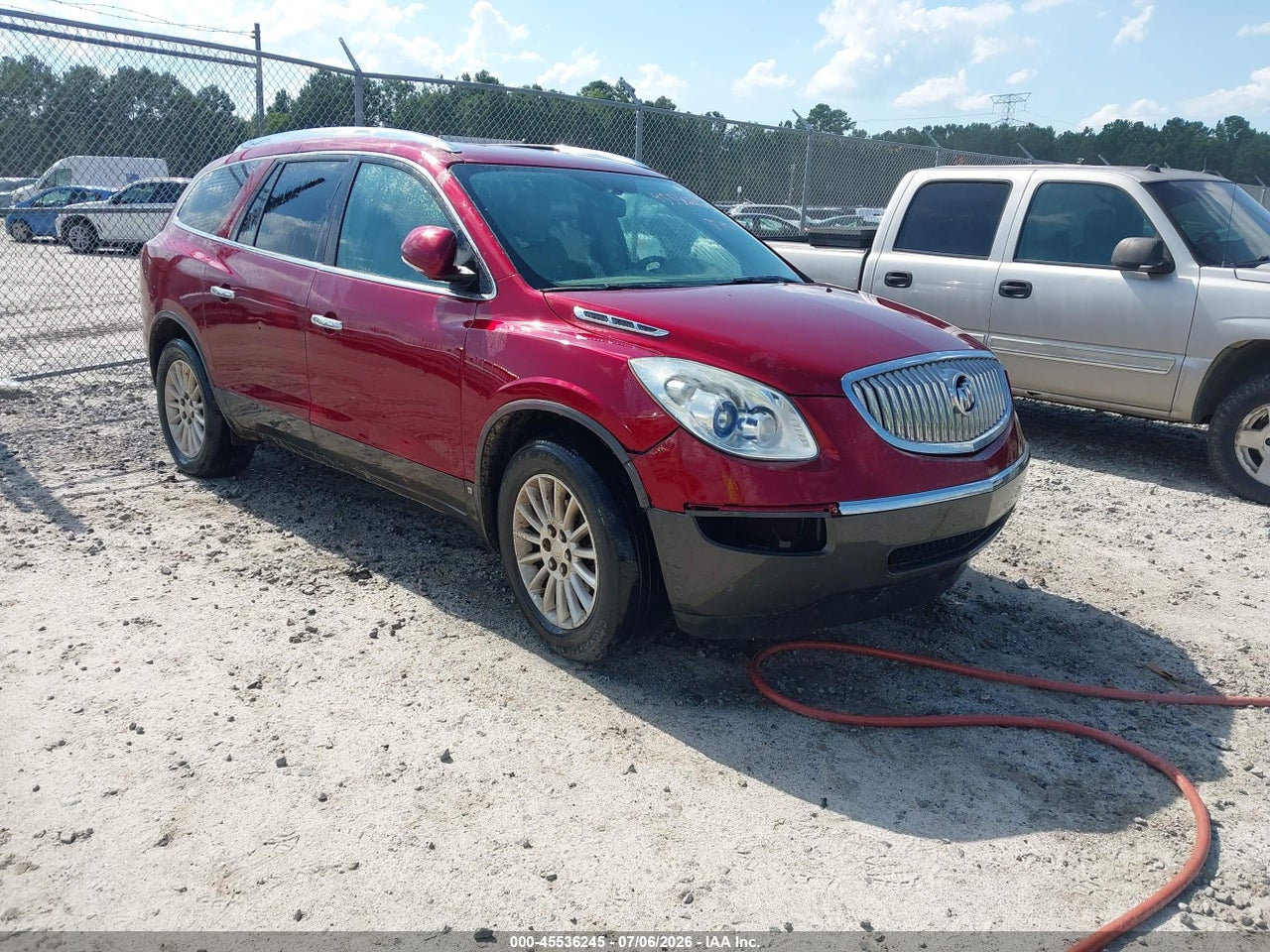5GALRBED0AJ****** · 2010 BUICK ENCLAVE 1XL