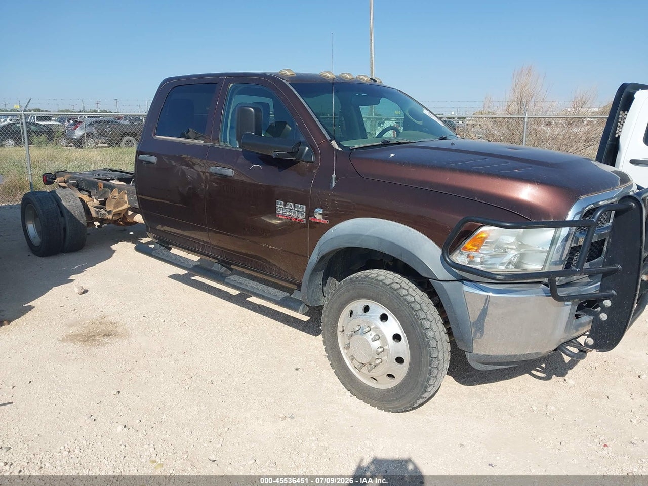 3C7WRNFL8FG****** · 2015 RAM 5500 CHASSIS TRADESMAN/SLT/LARAMIE