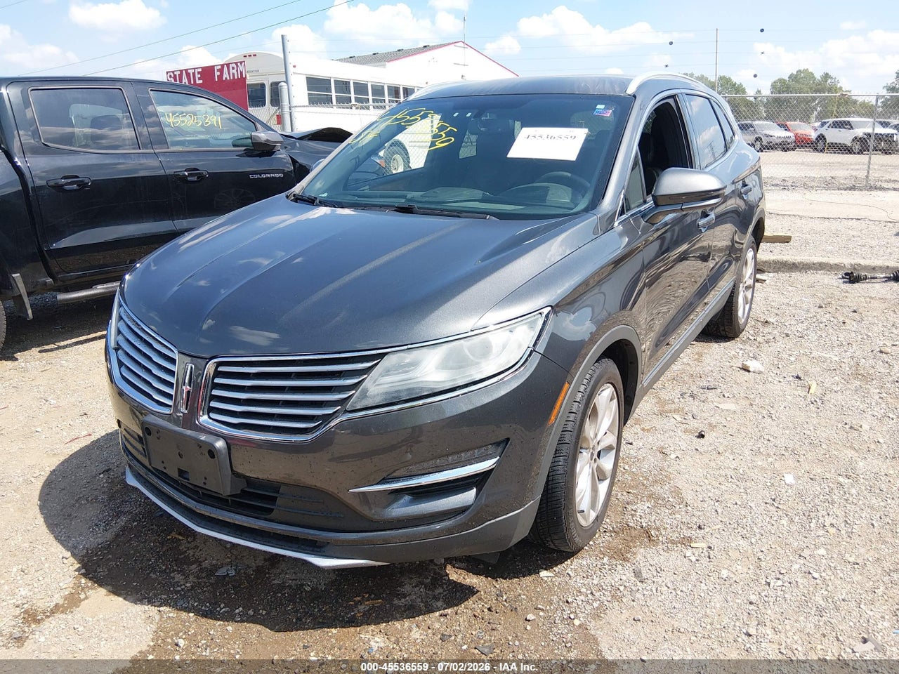 2018 LINCOLN MKC SELECT · 2/11