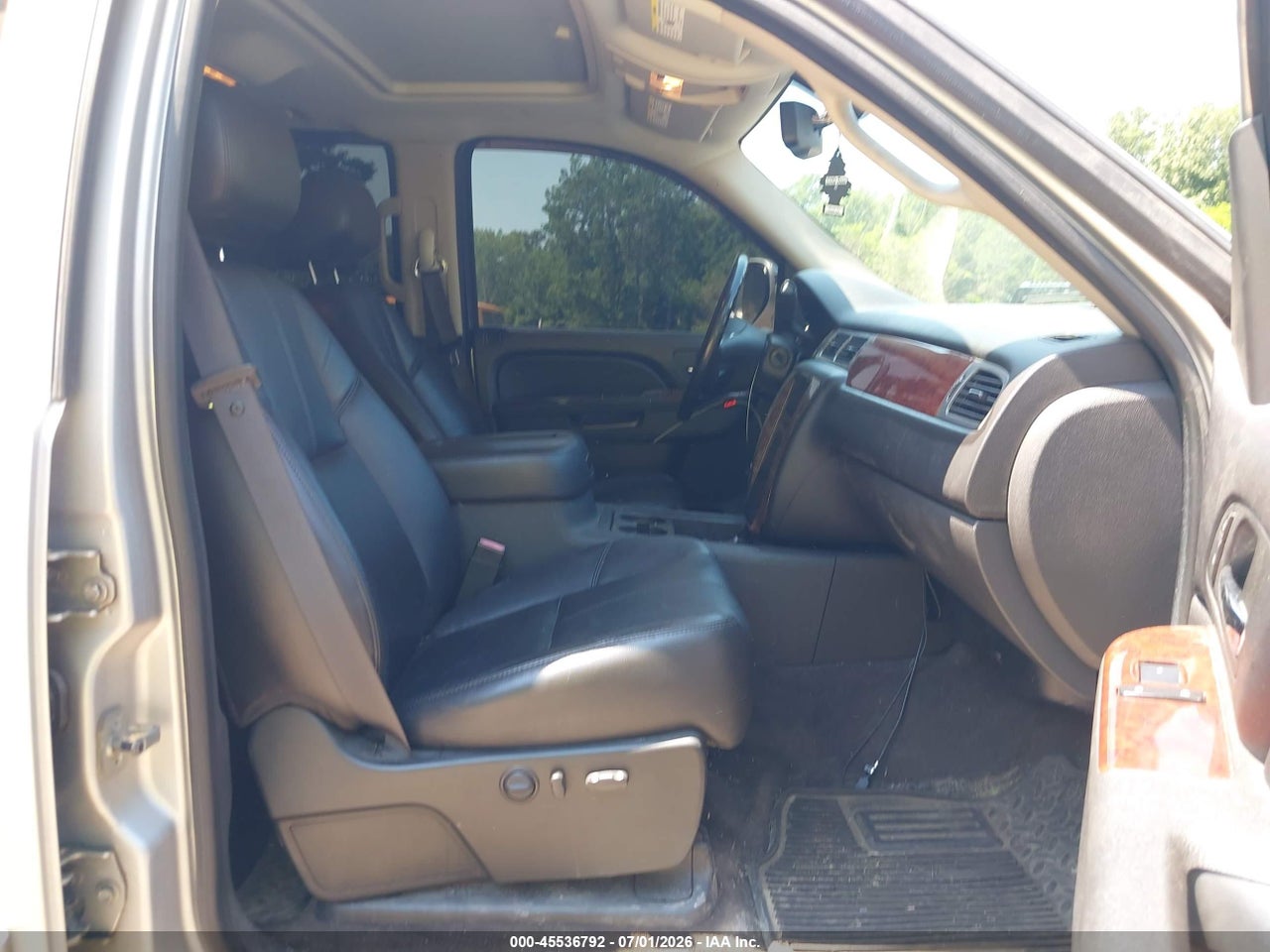 2010 GMC SIERRA 1500 SLT · 5/11