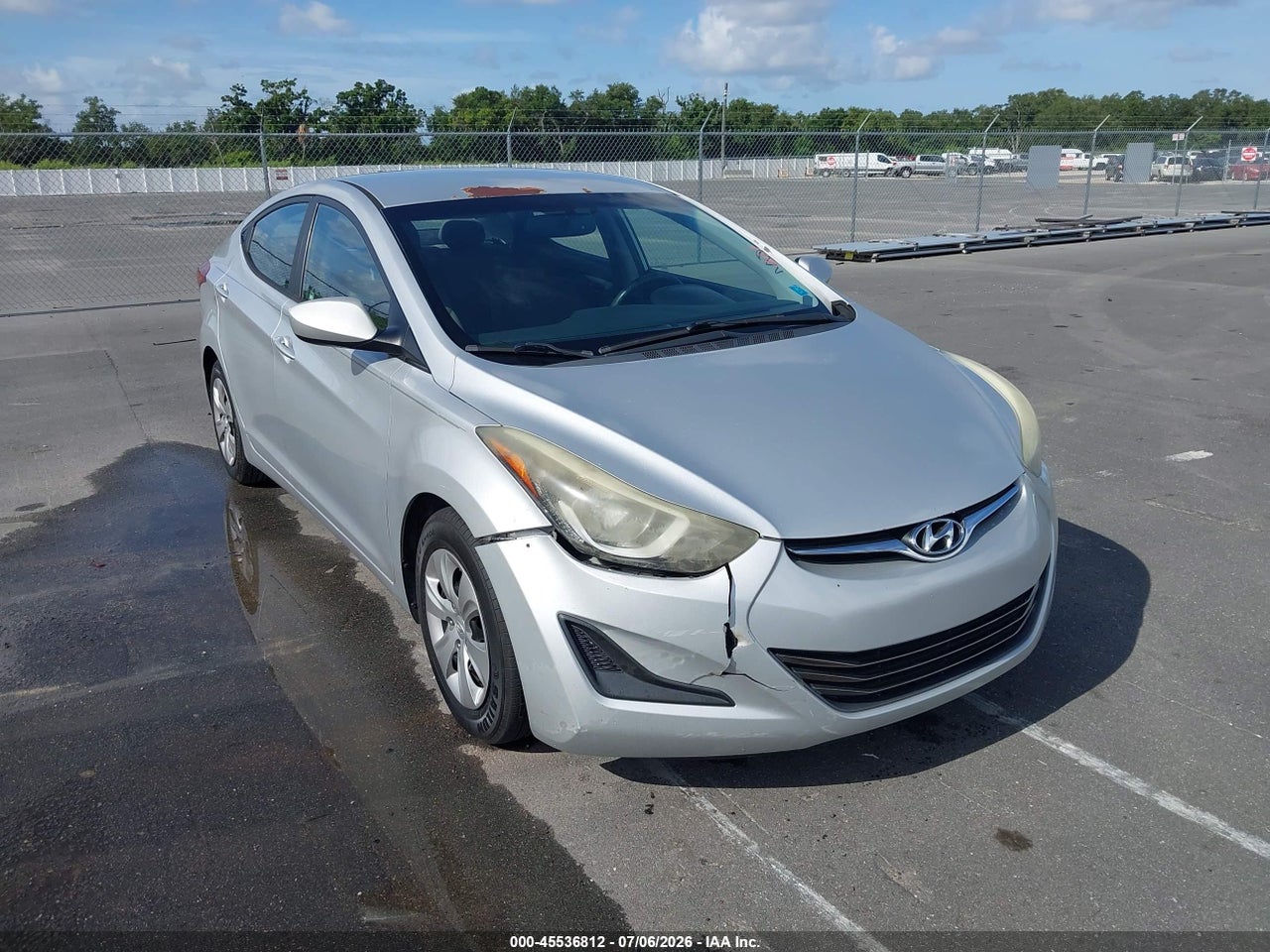 5NPDH4AE8GH****** · 2016 HYUNDAI ELANTRA SE