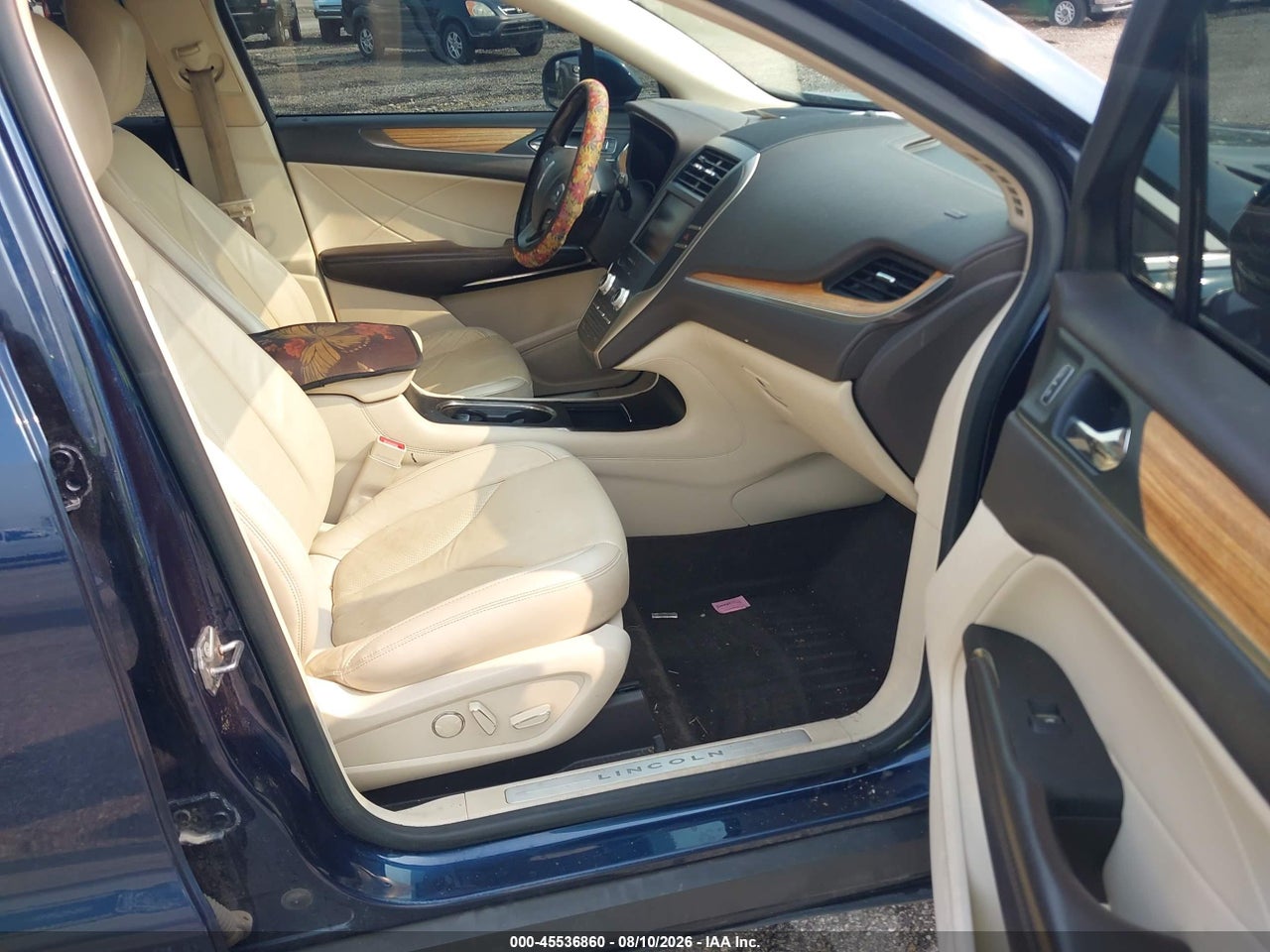 2015 LINCOLN MKC · 5/11