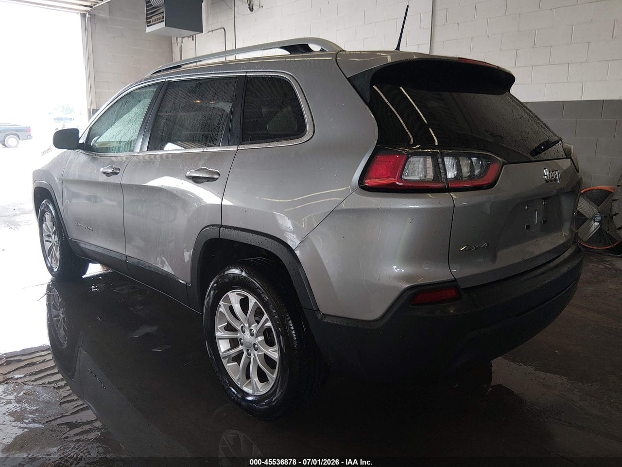 2019 JEEP CHEROKEE LATITUDE 4X4 · 3/11