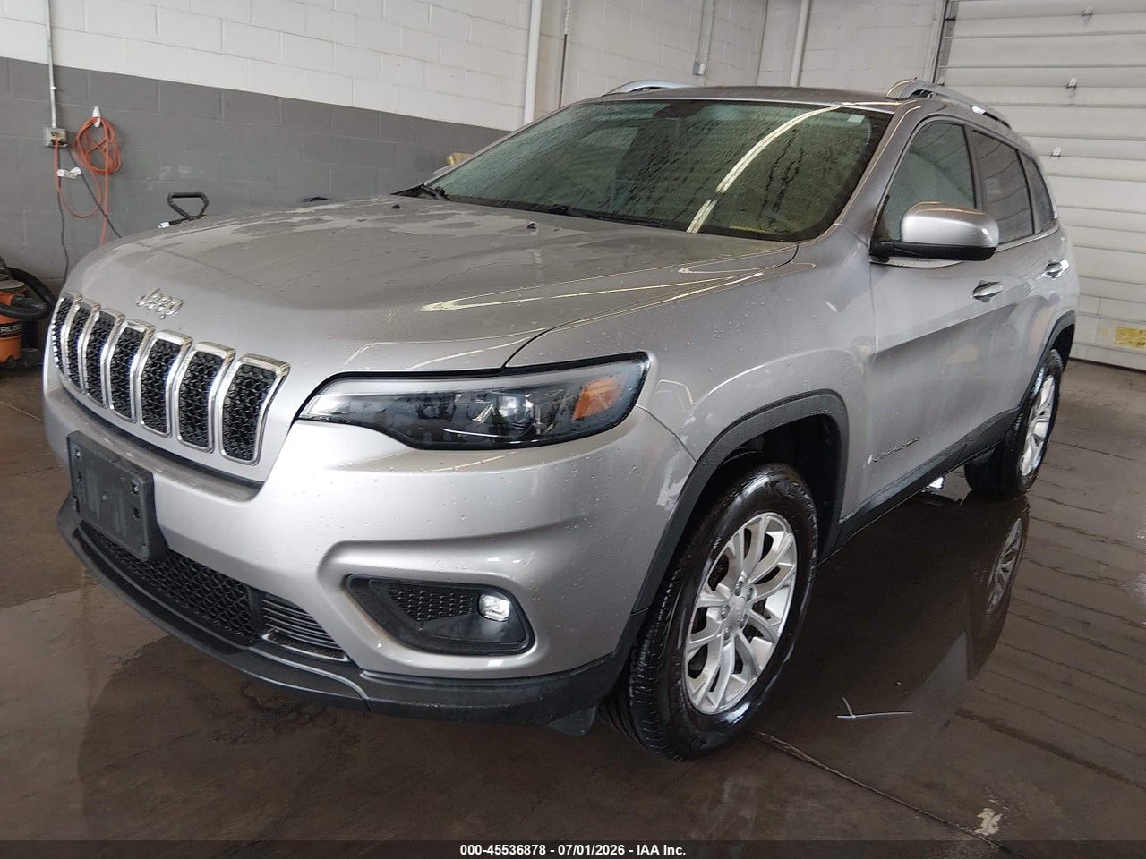 2019 JEEP CHEROKEE LATITUDE 4X4 · 2/11