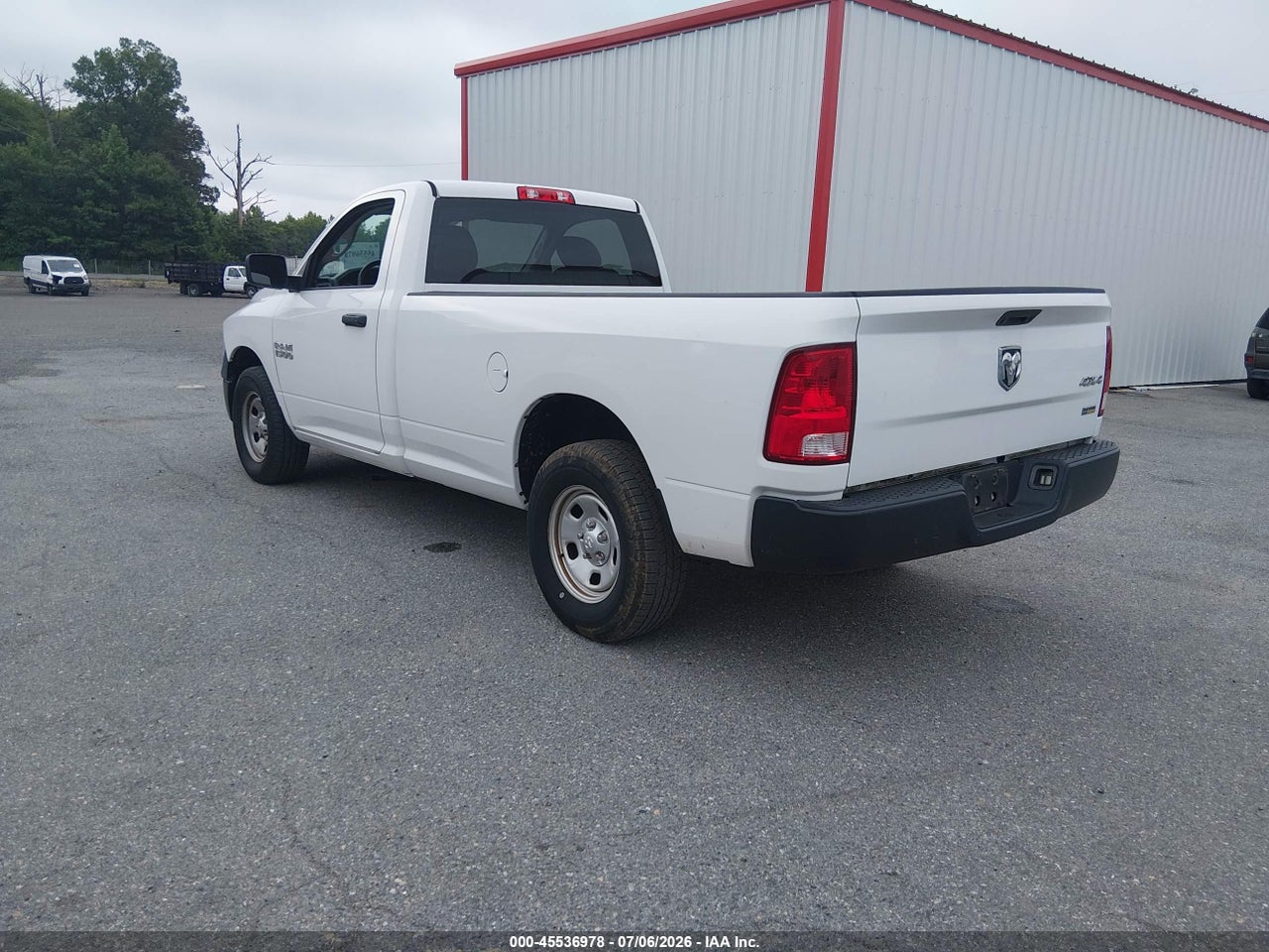 2018 RAM 1500 TRADESMAN  4X4 8' BOX · 3/11