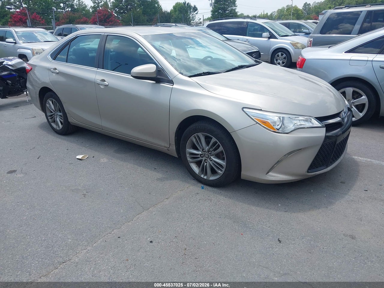 4T1BF1FK2FU****** · 2015 TOYOTA CAMRY SE