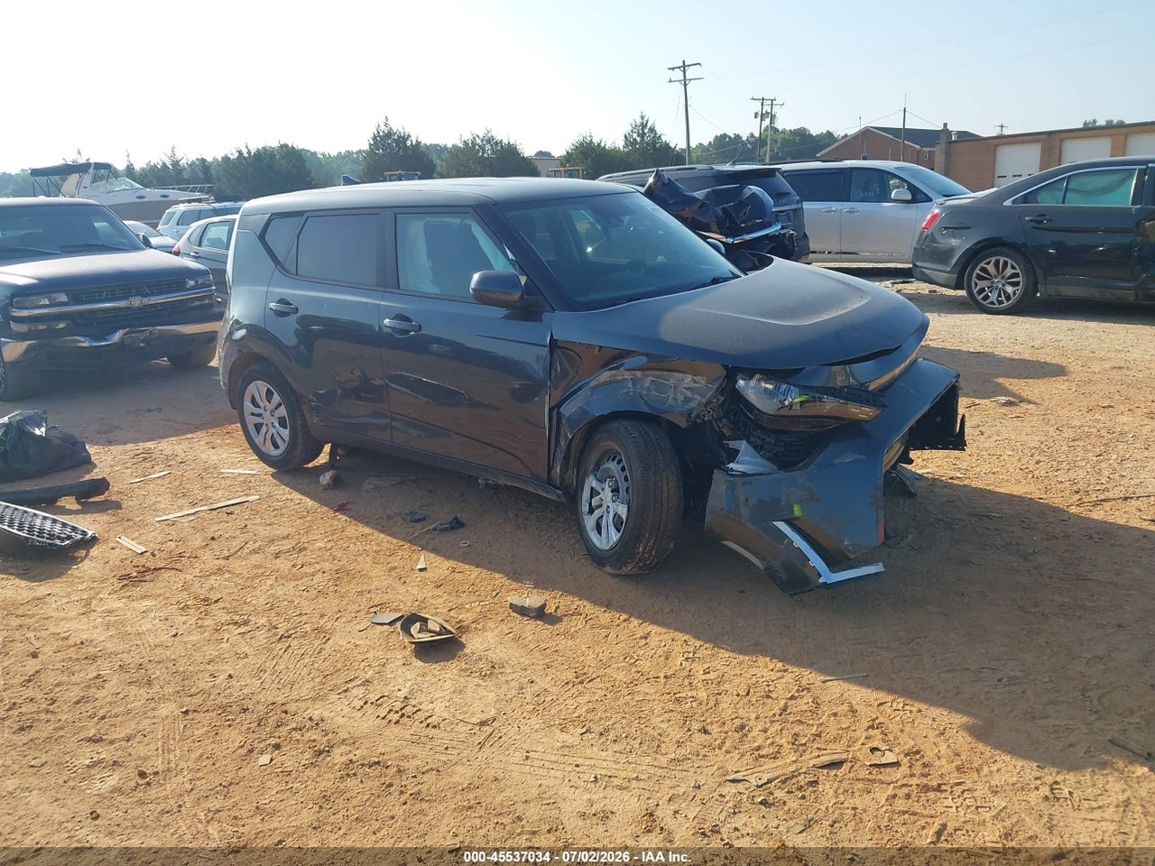 KNDJ23AU8P7****** · 2023 KIA SOUL LX