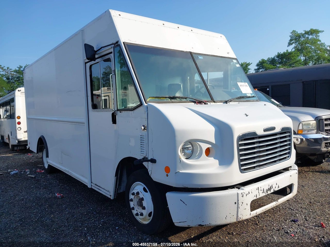 4UZAAPFD2JC****** · 2018 FREIGHTLINER MT45