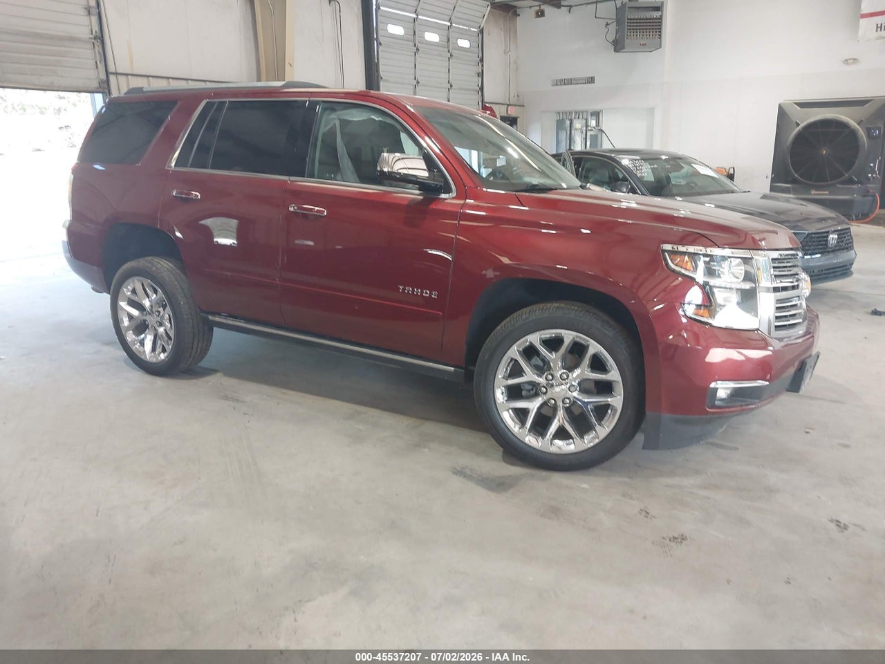 1GNSKCKC0KR****** · 2019 CHEVROLET TAHOE PREMIER