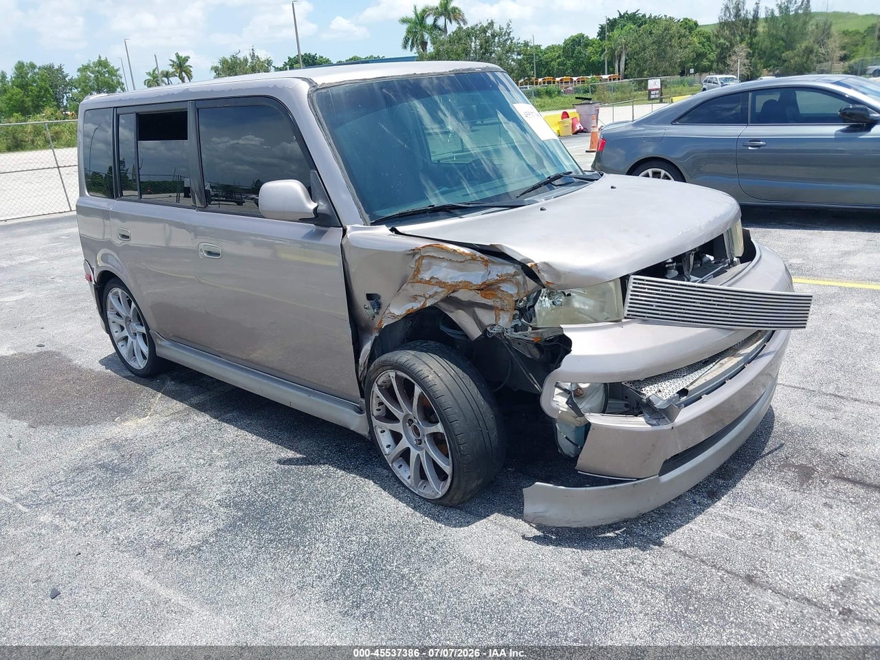 JTLKT334850****** · 2005 SCION XB