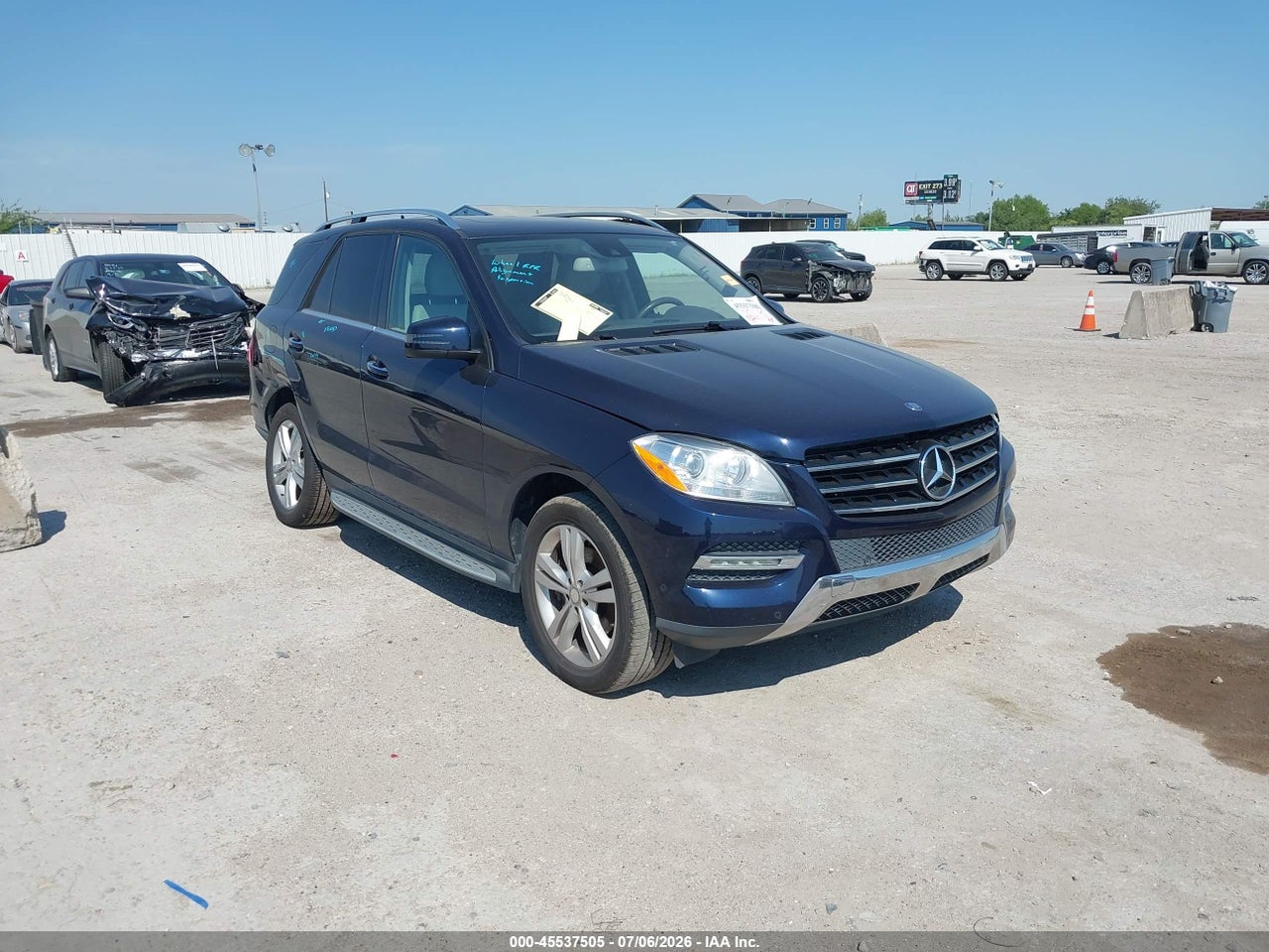 4JGDA5JB4FA****** · 2015 MERCEDES-BENZ ML 350