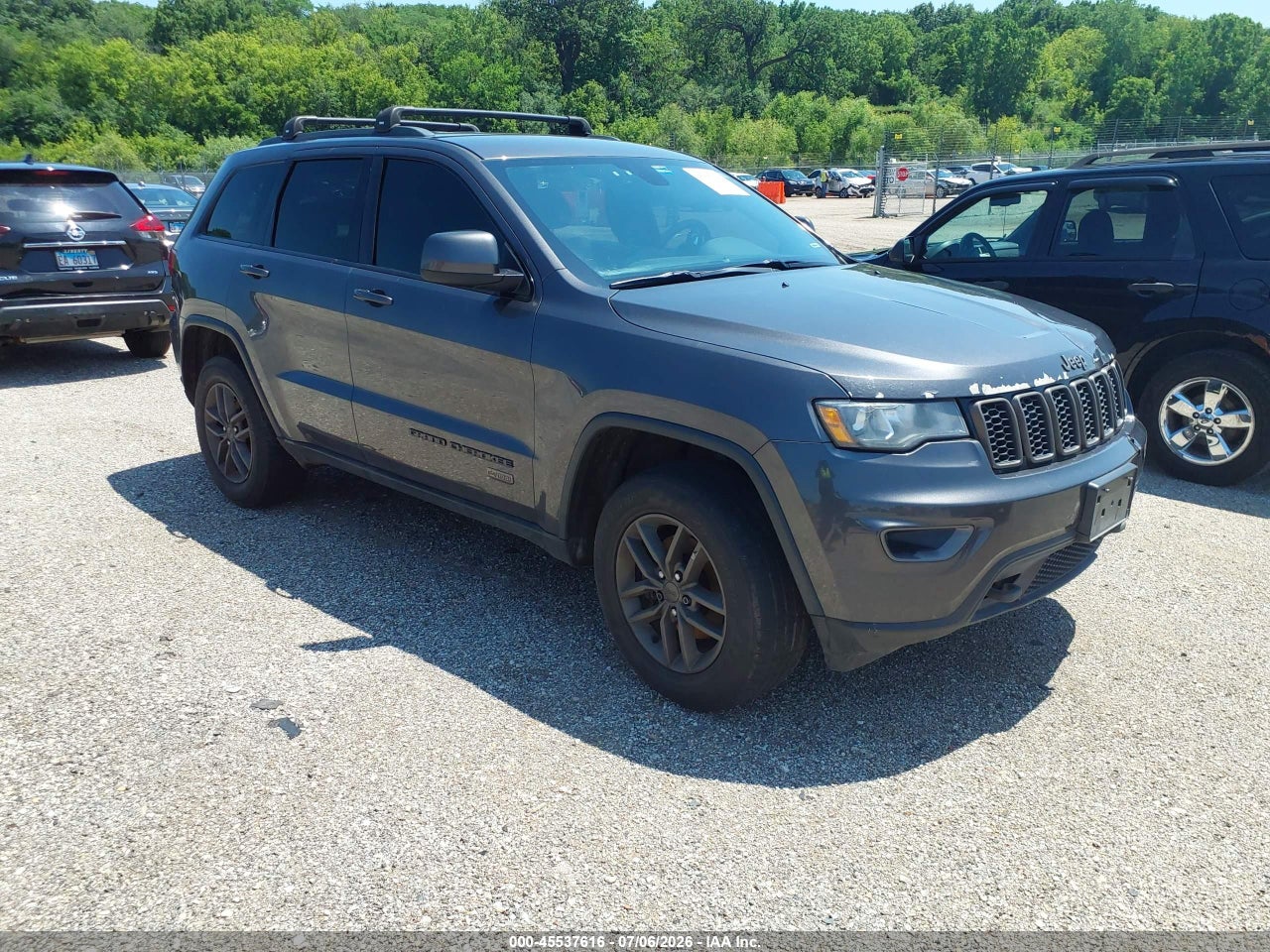1C4RJFAG0GC****** · 2016 JEEP GRAND CHEROKEE 75TH ANNIVERSARY