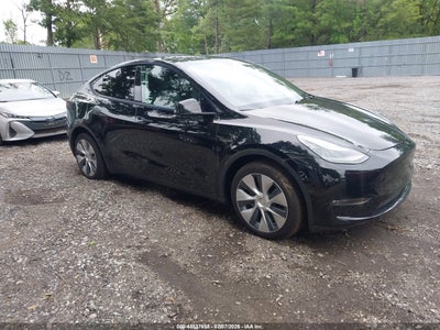 7SAYGDEE8PF****** · 2023 TESLA MODEL Y AWD/LONG RANGE DUAL MOTOR ALL-WHEEL DRIVE