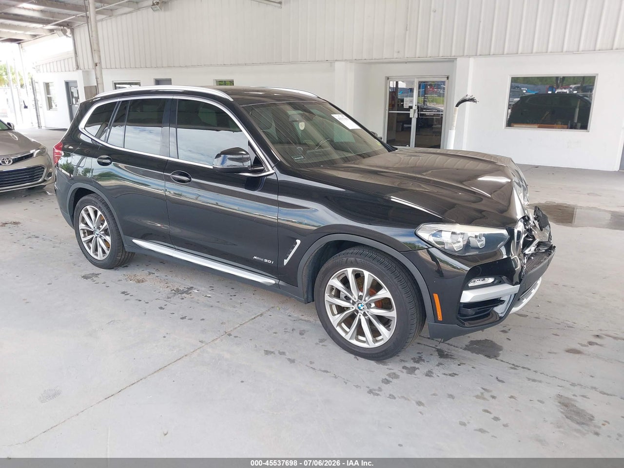 5UXTR9C50JL****** · 2018 BMW X3 XDRIVE30I