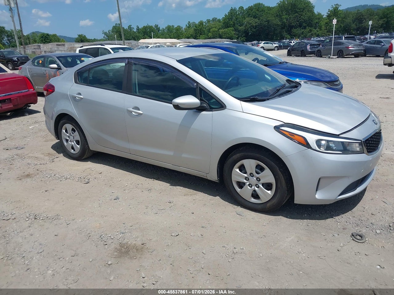 3KPFK4A79HE****** · 2017 KIA FORTE LX