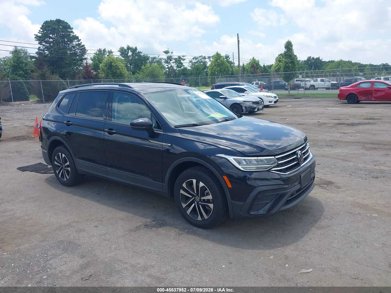 3VV0B7AX6NM****** · 2022 VOLKSWAGEN TIGUAN 2.0T S